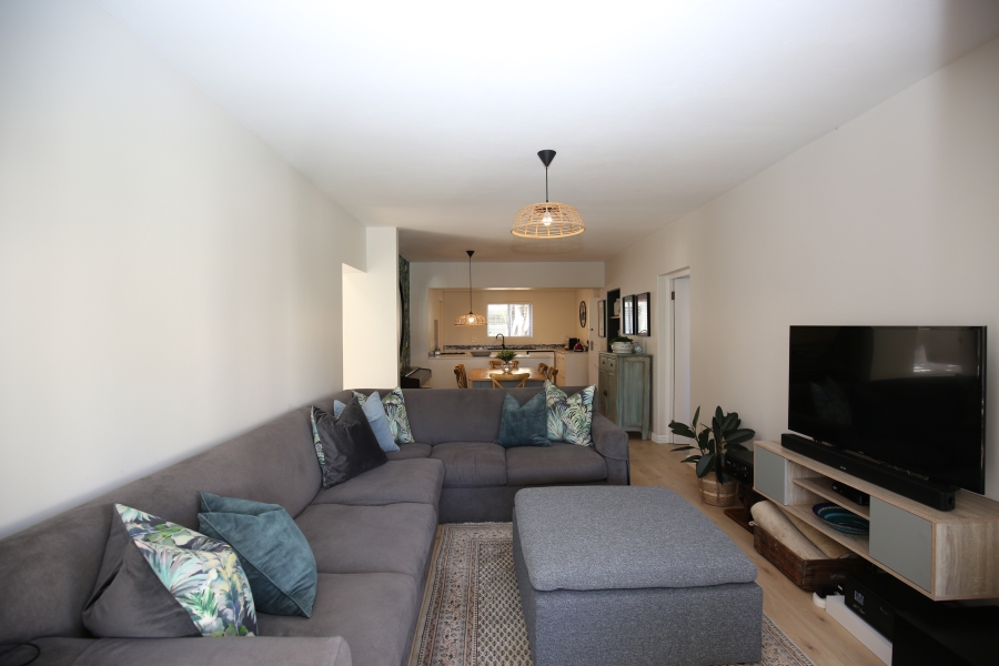 3 Bedroom Property for Sale in River Club Western Cape